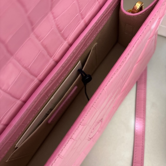 Pre-Loved Jacquemus Crocodile Embossed Calfskin Le Sac Rond Bag - Picture 4 of 4